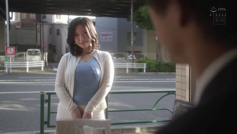 Anh xã yếu không làm lên đỉnh, cô vợ lên mạng tìm trai trẻ nện khỏe