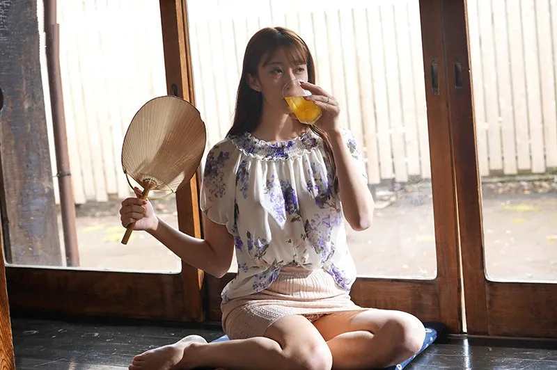 Mùa hè buồn chán ở quê nắc bà xã nhà kề bên thiếu thốn vì lấy ông chồng già